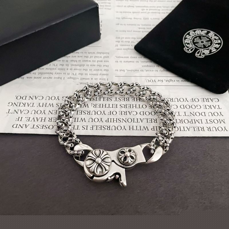Ch**me He**ts bracelets